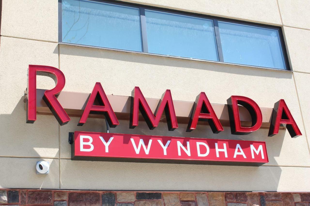Hotel Ramada By Wyndham Bronx Terminal Nueva York Exterior foto