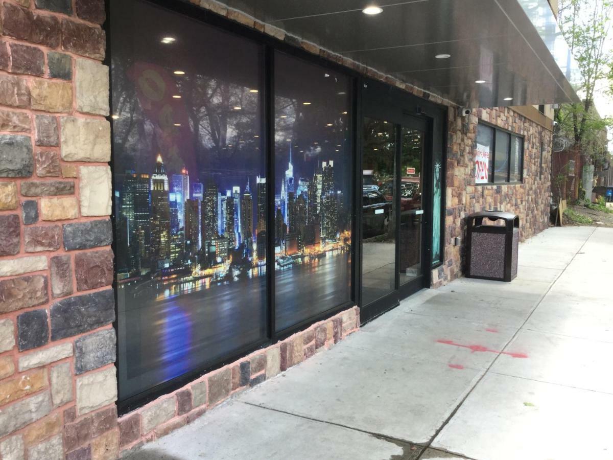 Hotel Ramada By Wyndham Bronx Terminal Nueva York Exterior foto
