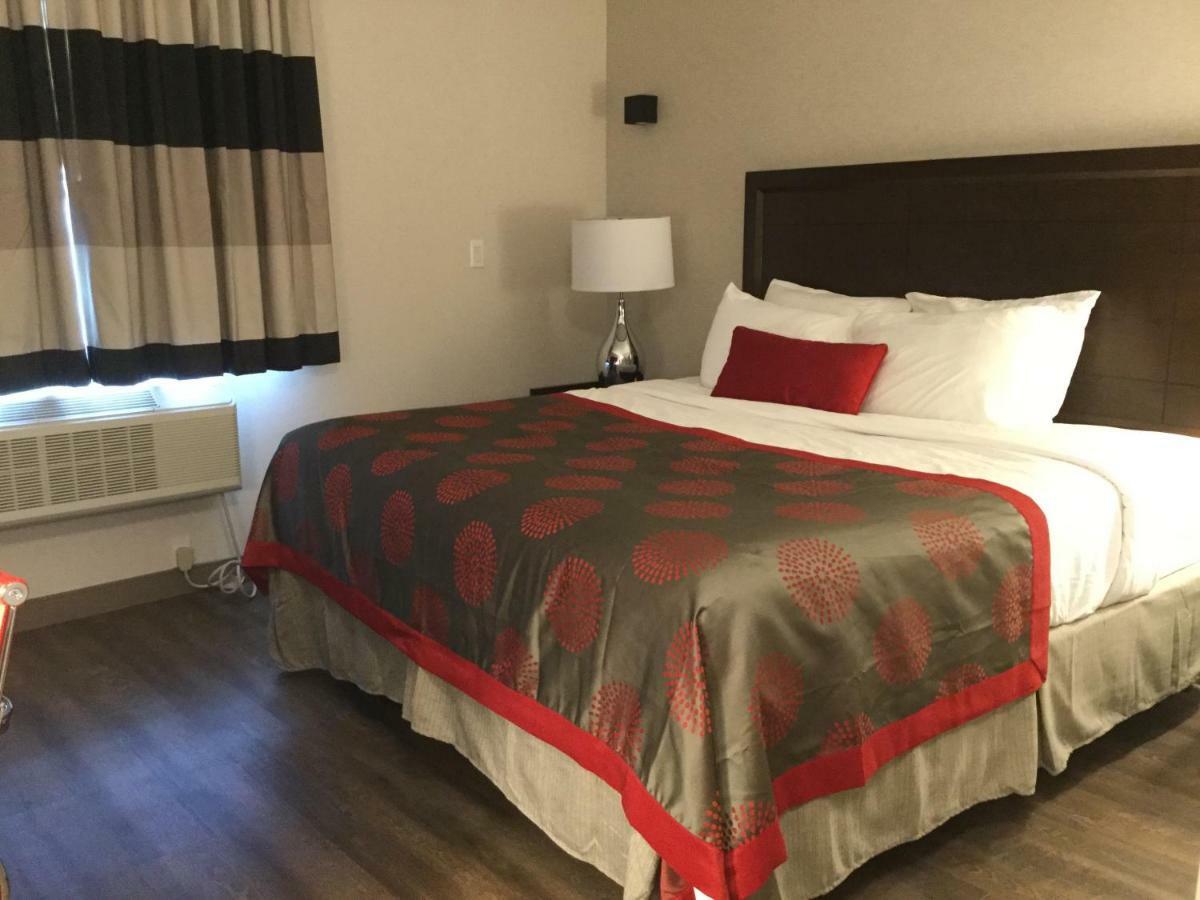 Hotel Ramada By Wyndham Bronx Terminal Nueva York Exterior foto